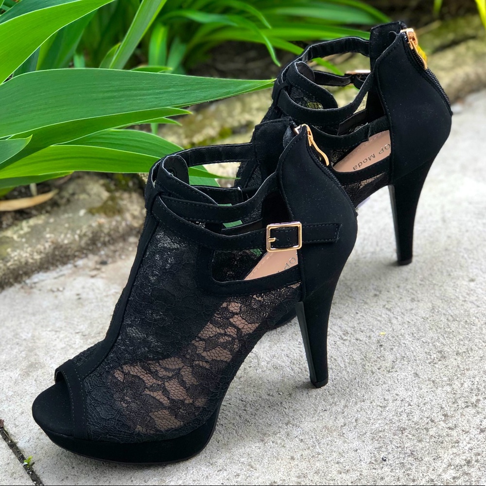 Black Lacey peep toe heels